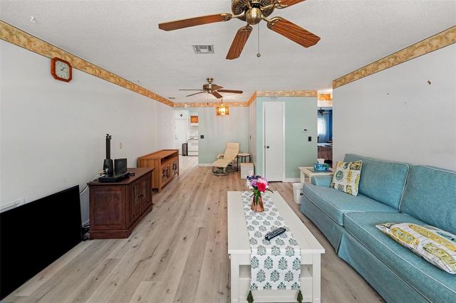6880 LAFAYETTE N 8, Pinellas Park, FL 33781