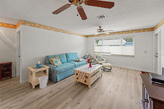 6880 LAFAYETTE N 8, Pinellas Park, FL 33781