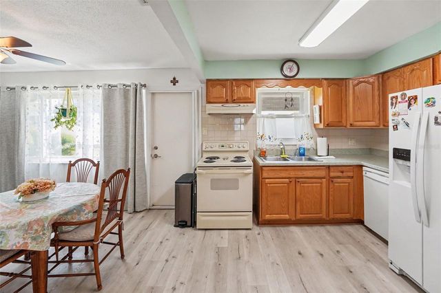 6880 LAFAYETTE N 8, Pinellas Park, FL 33781