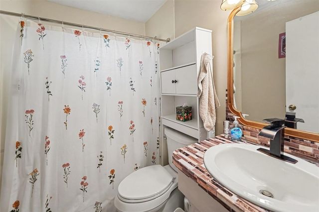 6880 LAFAYETTE N 8, Pinellas Park, FL 33781