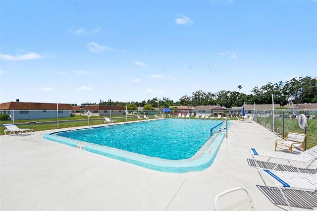 6880 LAFAYETTE N 8, Pinellas Park, FL 33781