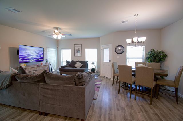 12818 Sirkis Street, Houston, TX 77048