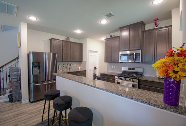 12818 Sirkis Street, Houston, TX 77048