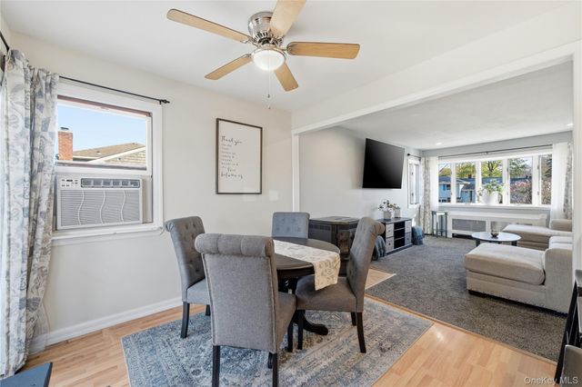 189 Marilynn Street, East Islip, NY 11730