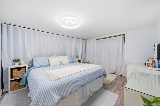 189 Marilynn Street, East Islip, NY 11730