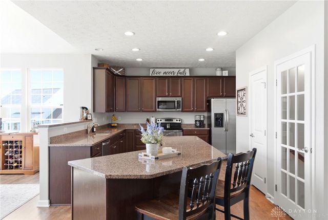 6890 Norman Cross Lane, Washington Twp, OH 45459