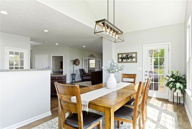 6890 Norman Cross Lane, Washington Twp, OH 45459