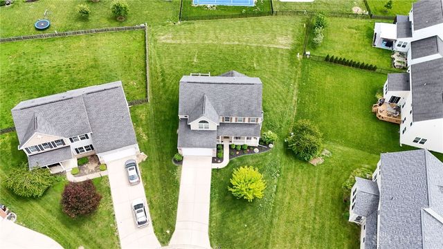 6890 Norman Cross Lane, Washington Twp, OH 45459