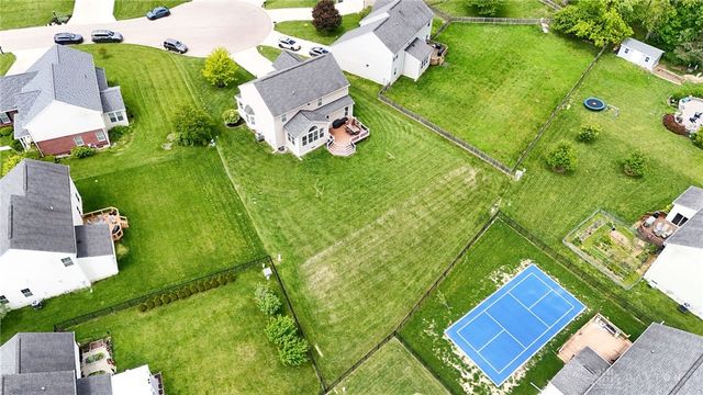 6890 Norman Cross Lane, Washington Twp, OH 45459