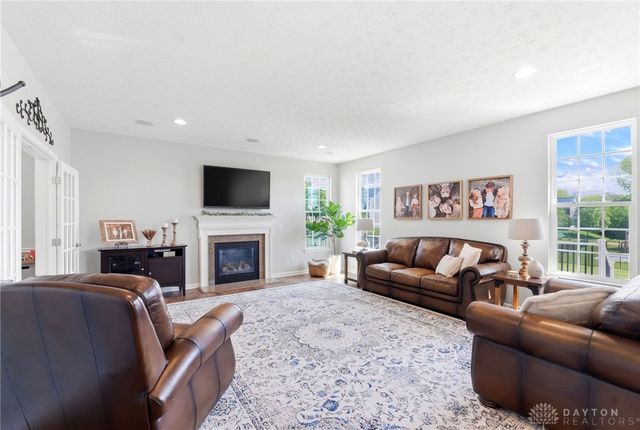 6890 Norman Cross Lane, Washington Twp, OH 45459
