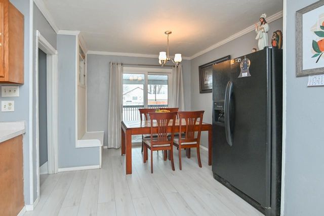 915 REBER STREET, Green Bay, WI 54302