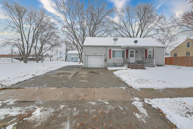 915 REBER STREET, Green Bay, WI 54302