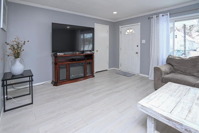 915 REBER STREET, Green Bay, WI 54302