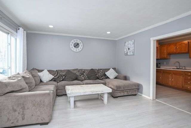 915 REBER STREET, Green Bay, WI 54302