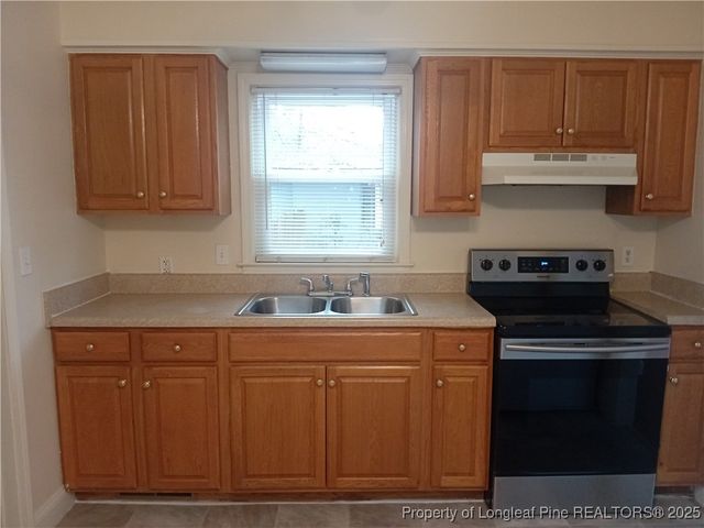 501 Roxie Avenue, Fayetteville, NC 28304