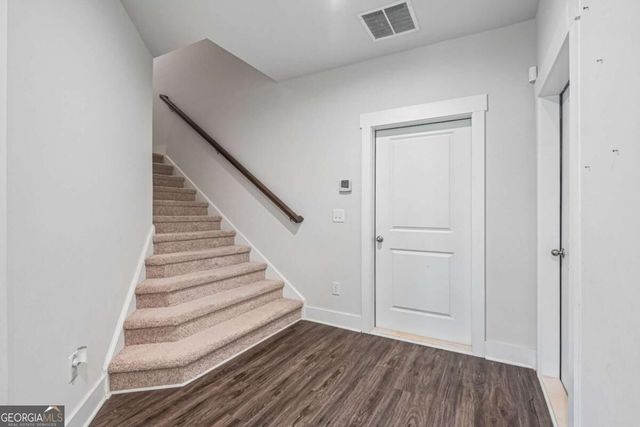 606 Taymack W, Woodstock, GA 30188