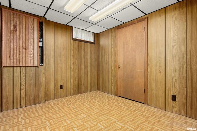 131 GLENRIDGE Drive, East Peoria, IL 61611