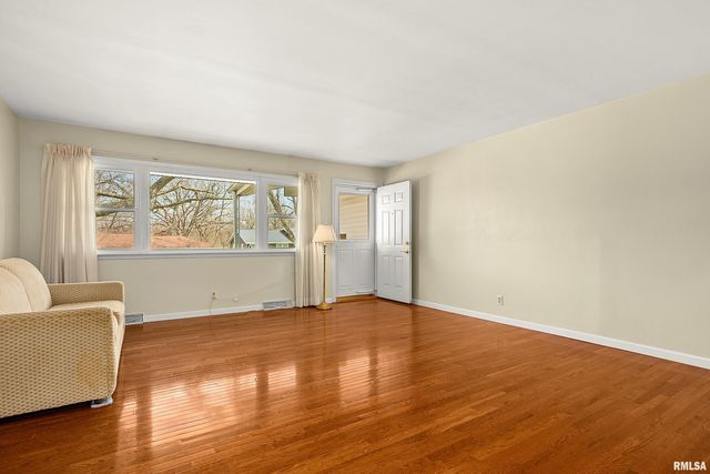 131 GLENRIDGE Drive, East Peoria, IL 61611