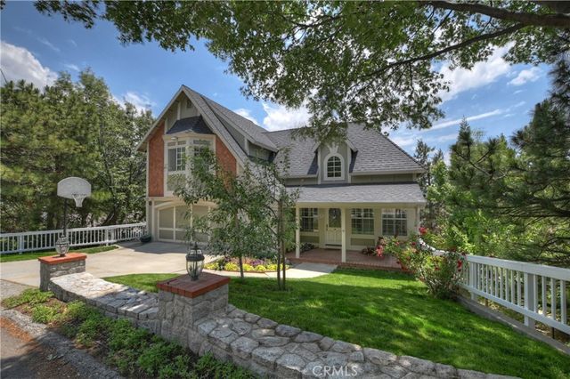 27781 St Bernard Lane, Lake Arrowhead, CA 92352