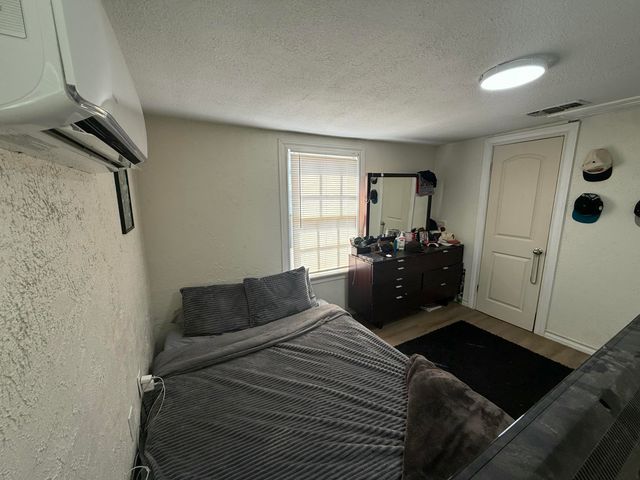 2601 30th Street, Lubbock, TX 79410