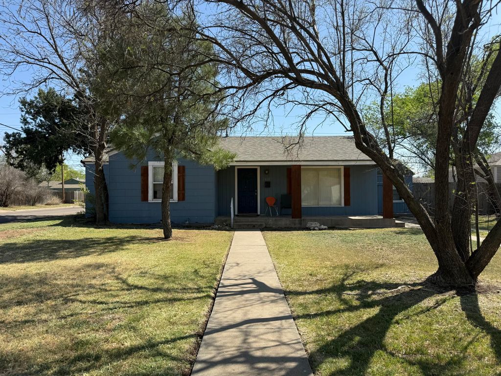 2601 30th Street, Lubbock, TX 79410