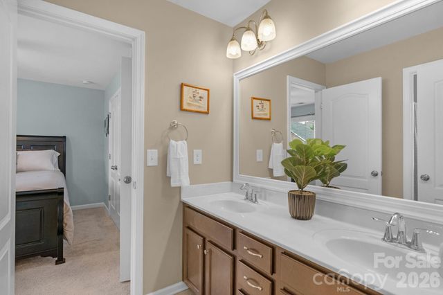 1105 Snowbird Lane, Waxhaw, NC 28173