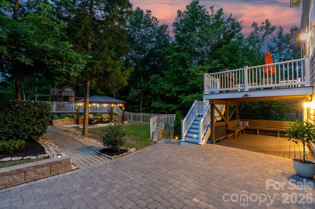 1105 Snowbird Lane, Waxhaw, NC 28173