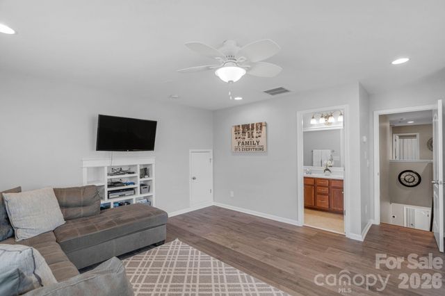 1105 Snowbird Lane, Waxhaw, NC 28173
