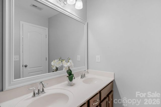 1105 Snowbird Lane, Waxhaw, NC 28173