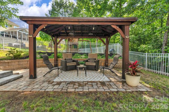 1105 Snowbird Lane, Waxhaw, NC 28173