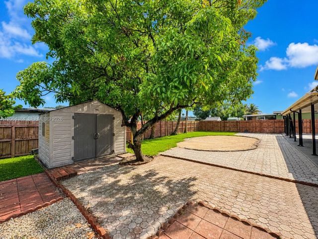 2950 NW 210th Terrace, Miami Gardens, FL 33056