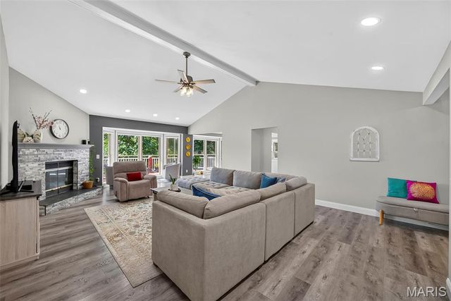 6 Potomac Court, St Charles, MO 63303