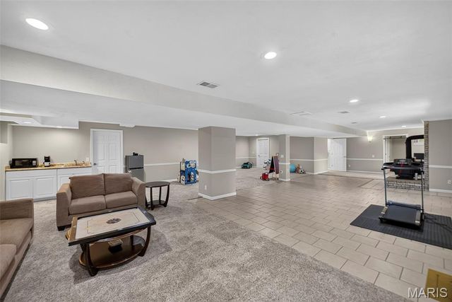 6 Potomac Court, St Charles, MO 63303