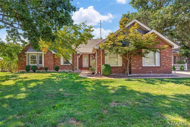 6 Potomac Court, St Charles, MO 63303