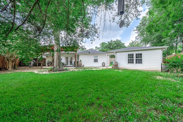 1601 Saxon Drive, Houston, TX 77018