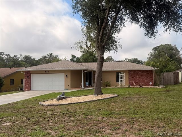 521 Hiawatha Avenue, Inverness, FL 34452