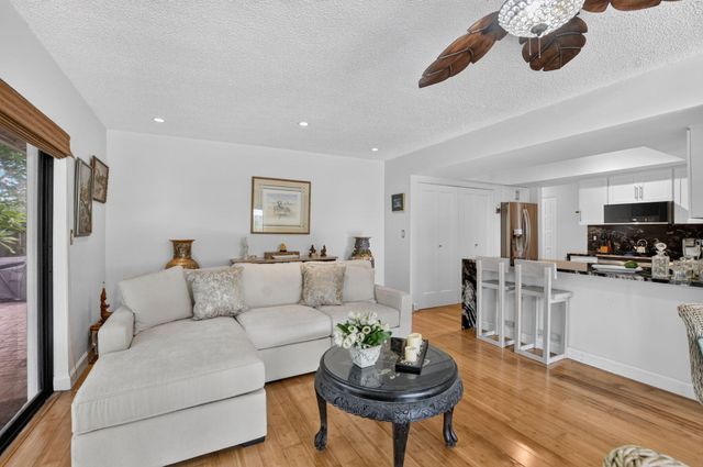 4899 Sugar Pine Drive, Boca Raton, FL 33487