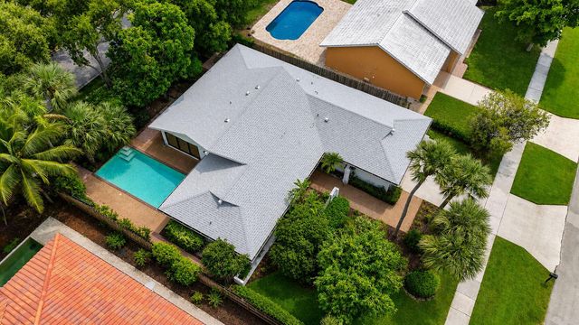 4899 Sugar Pine Drive, Boca Raton, FL 33487