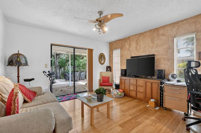 4899 Sugar Pine Drive, Boca Raton, FL 33487