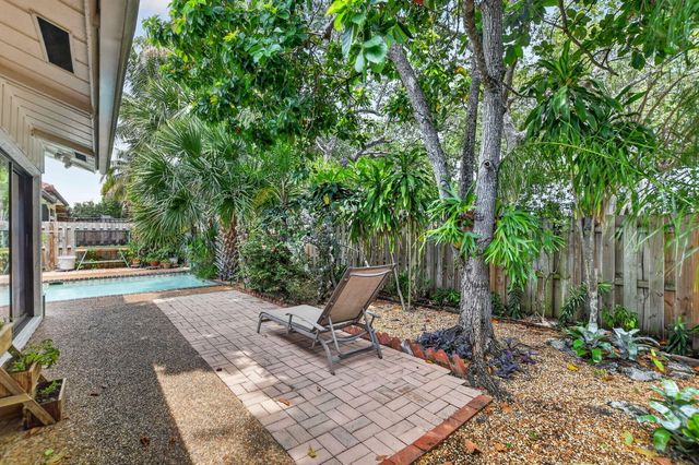 4899 Sugar Pine Drive, Boca Raton, FL 33487
