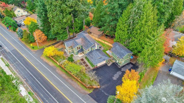 14808 84th Avenue NE, Kenmore, WA 98028