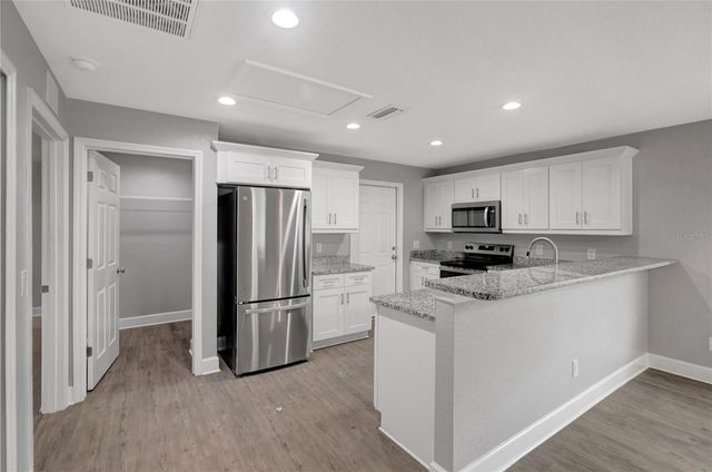 1209 E OHIO STREET, Plant City, FL 33563