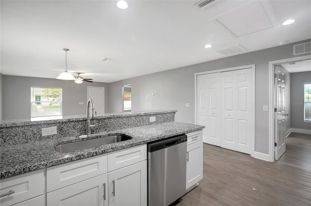1209 E OHIO STREET, Plant City, FL 33563
