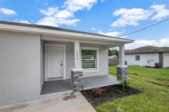 1209 E OHIO STREET, Plant City, FL 33563