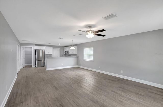 1209 E OHIO STREET, Plant City, FL 33563