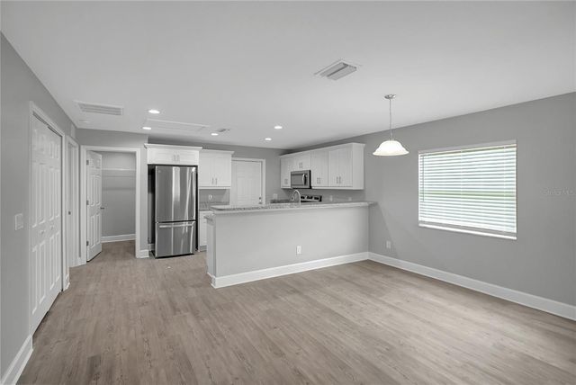 1209 E OHIO STREET, Plant City, FL 33563