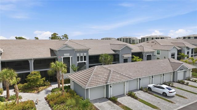 17475 OPAL SAND DRIVE 207, Venice, FL 34293