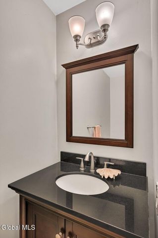 7 Jaipur Lane, Saratoga Springs, NY 12866