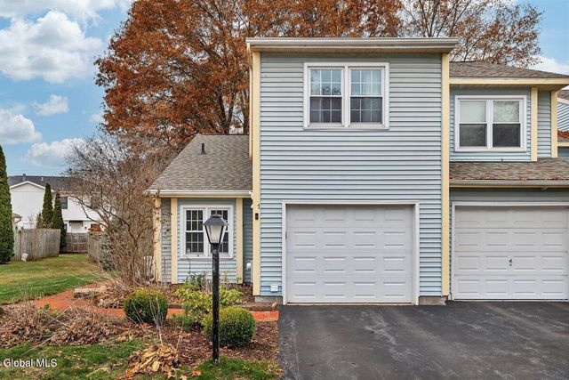 7 Jaipur Lane, Saratoga Springs, NY 12866