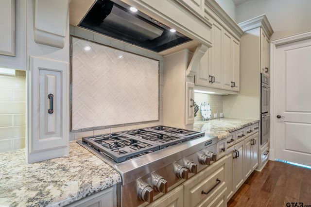 5314 Del Norte DR, Tyler, TX 75703